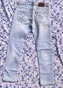 🔥Two Original Levi’s® Stretch Jeans 👖⚫🔵