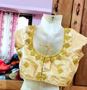 Beautiful Saree With Blouse ❤️