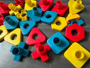 Funskool Giggles Nuts And Bolts