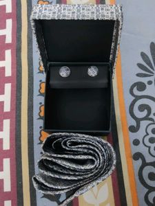 Men Tie
