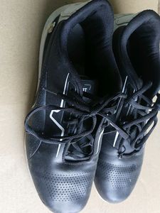 Puma Drift Cat Sneakers