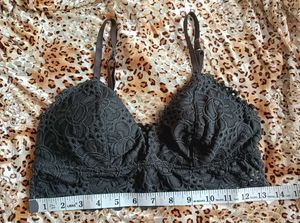 Aeropostale Women’s Sz. L Black Floral Lace