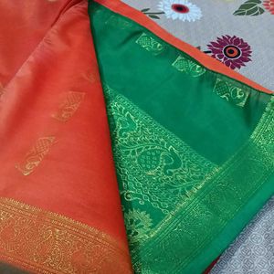 🧡Elegant Orange &amp; Green Saree💚