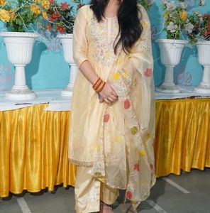 Beutiful Wedding Guest Wear Suit Set