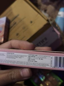 Lakme Hyaluronic Dewy Micro-Essence