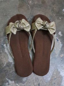 Bow Flip Flops