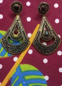 Black Dangle Earrings
