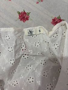 White Eyelet Puff Sleeve Top