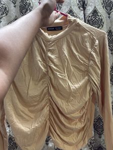 Ruched Long Sleeve Top