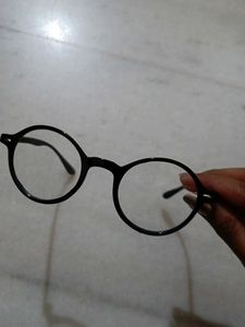 Round Black Frame Glasses