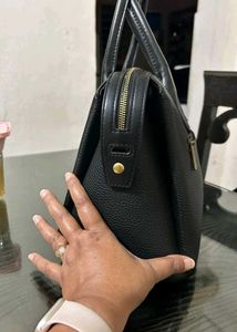 Handbag❤️(6000/- No Only 250/-)