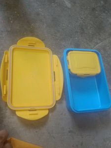 School Tiffen Yellow And Blue