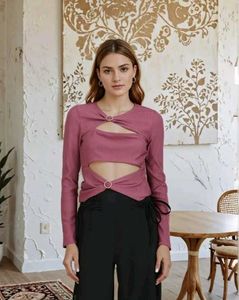 Chic Cutout Long Sleeve Top