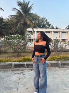 Black Crop Top