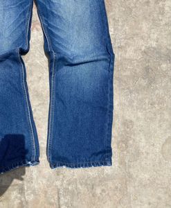 American Eagle Straight Fit Jeans