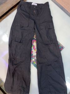 Black Cargo Pants🖤