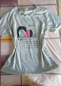 Mood Graphic Tee - I Need A Hug