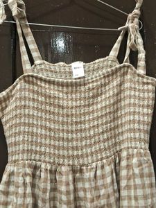 Chic Gingham Sundress for Summer