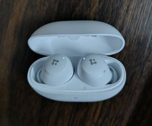 Spigen Earbuds