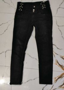 Rh S Is A Black Jeans