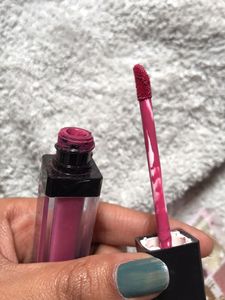 MATTE LIPSTICK