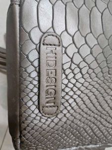 Authentic Hidesign Sling Bag