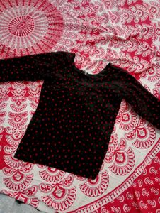 Net Black Top