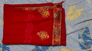 Red Saree With Embroidery