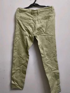 Khaki Chinos - Men&#39;s Size Medium