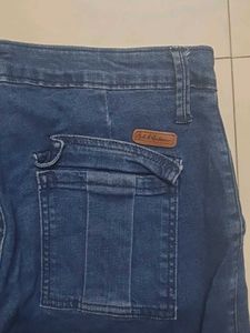 Joggers Pant With Multiple Pockets For Same