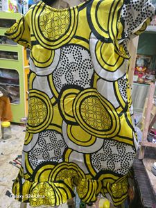 Fun Yellow Print top