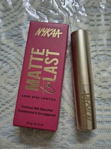 Nykaa Matte To Last Lipstick