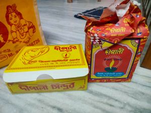 Alta &amp; Sindoor