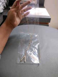 Letter &#39;V&#39; Necklace