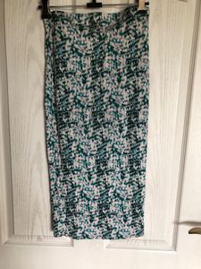 Very Stretchy Green Pencil Skirt
