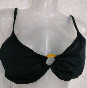 Black Ring Detail💚 Bikini Top