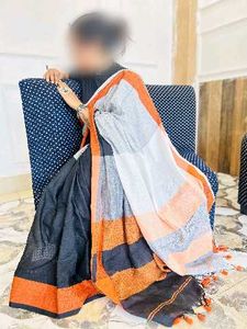 Elegant Saree - Traditional Indian Attire