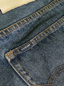 Live (in) Beggy jeans