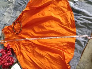 pretty orange 🤩 gown