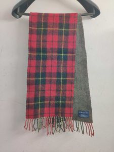 Reversible Gray Herringbone Scarf