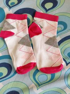 Gray &amp; Pink Diamond Ankle Socks