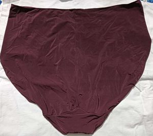 Burgundy Briefs🔥