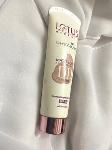 Lotus White Glow Matte Look All In One DD Cream