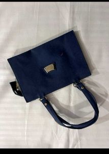 set of 5 slings and purses combo