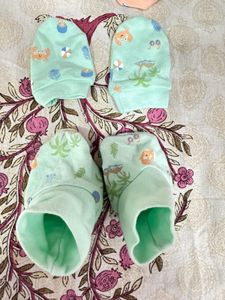 0-3 Months Baby Mittens And Booties Assorted
