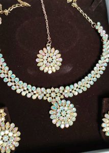 Necklace Set
