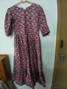 Floral Print Classy 3/4th gown