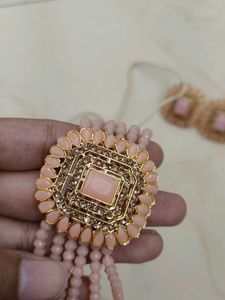 Brand NEW peach Choker