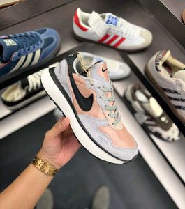 *NIKE PHOENIX WAFFLE MEN*