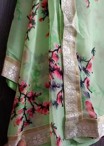 New Saree With Blouse